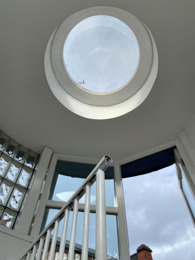Central Leeds Townhouse With Private Roof Garden Sleeps 4 Bagian luar foto